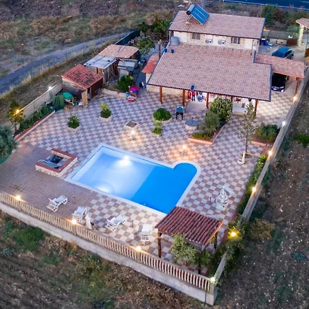 לינה וארוחת בוקר Templi La Piscina