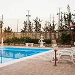 Templi La Piscina 住宿加早餐酒店 2*