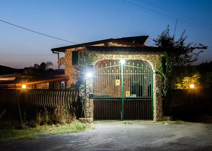 Templi La Piscina Bed & Breakfast